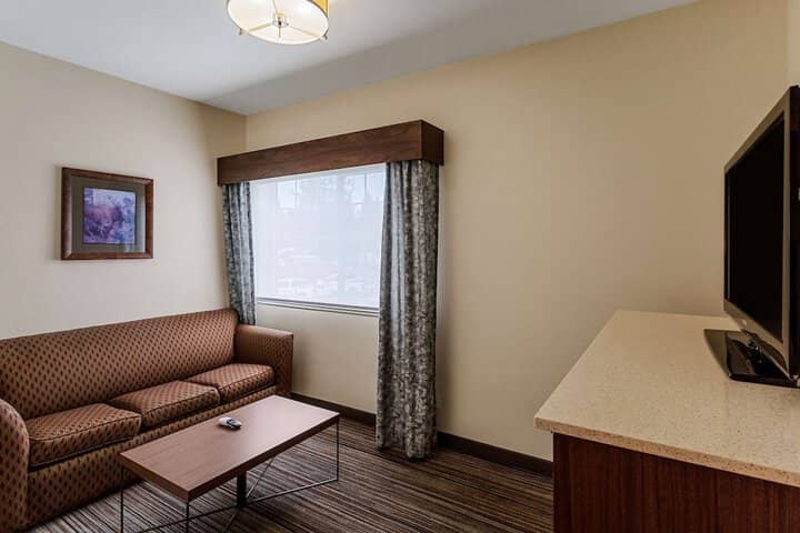 Room 11 of 31